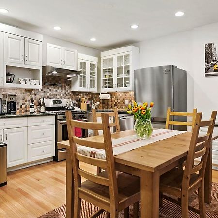 2-Bedroom In Upper West Side, Private Entrance New York Bagian luar foto