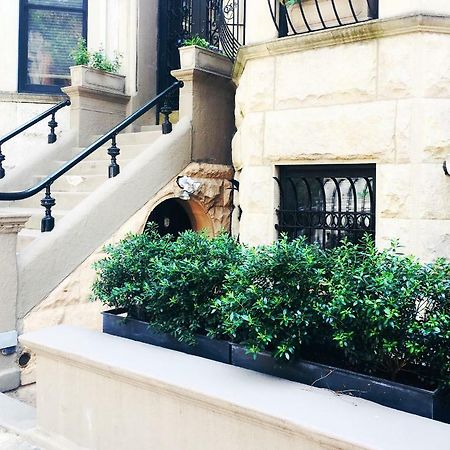 2-Bedroom In Upper West Side, Private Entrance New York Bagian luar foto